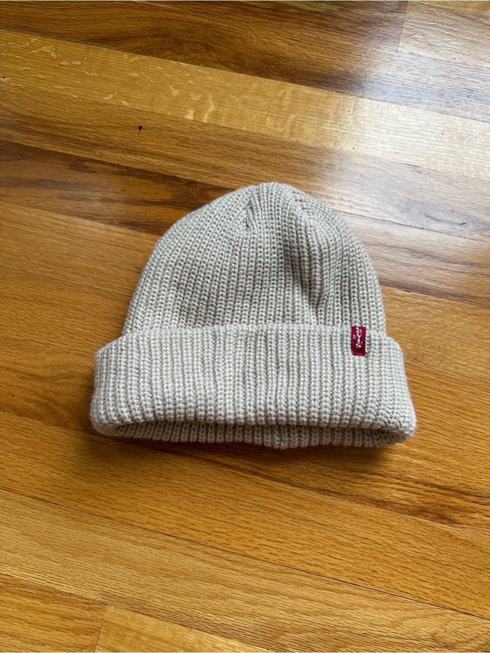 Levi Knit beanie in beige